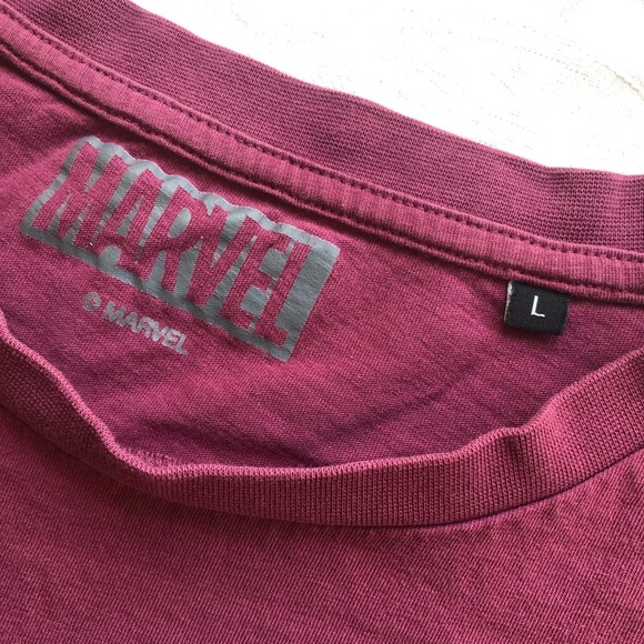 Marvel Comics Group Men’s Size L Burgundy T-Shirt Short Sleeves Graphic Tee - Picture 4 of 15